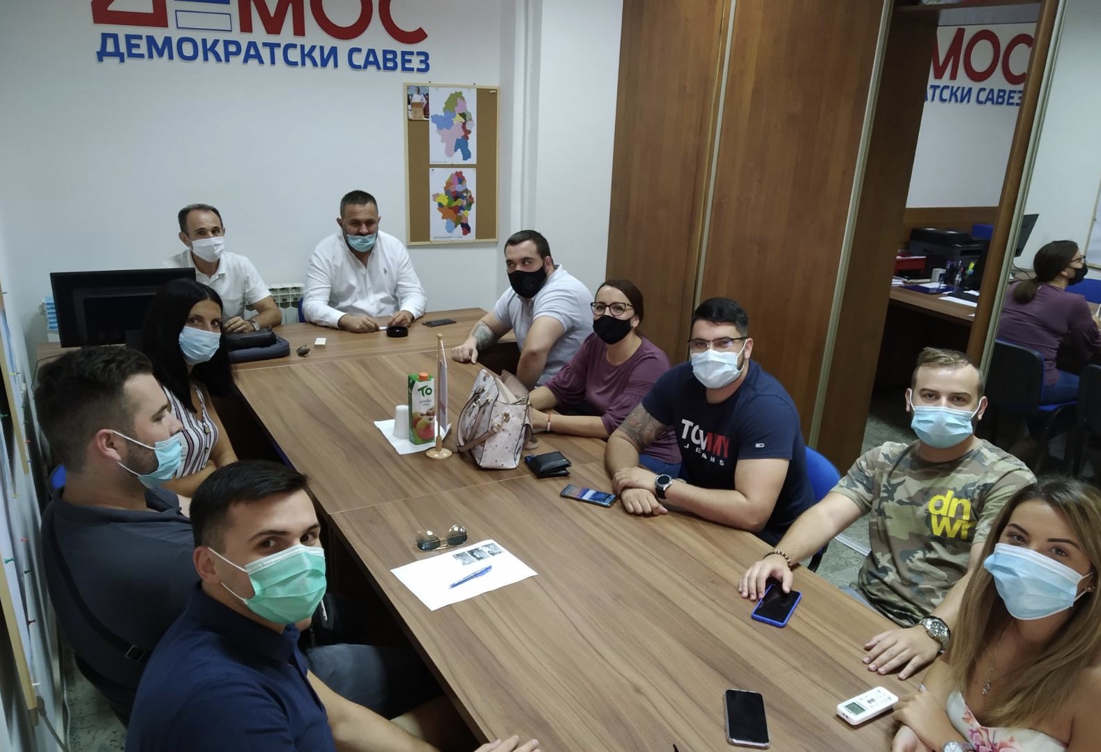 Састанак младих кандидата са носиоцем листе и предсједником ГИШ-а!