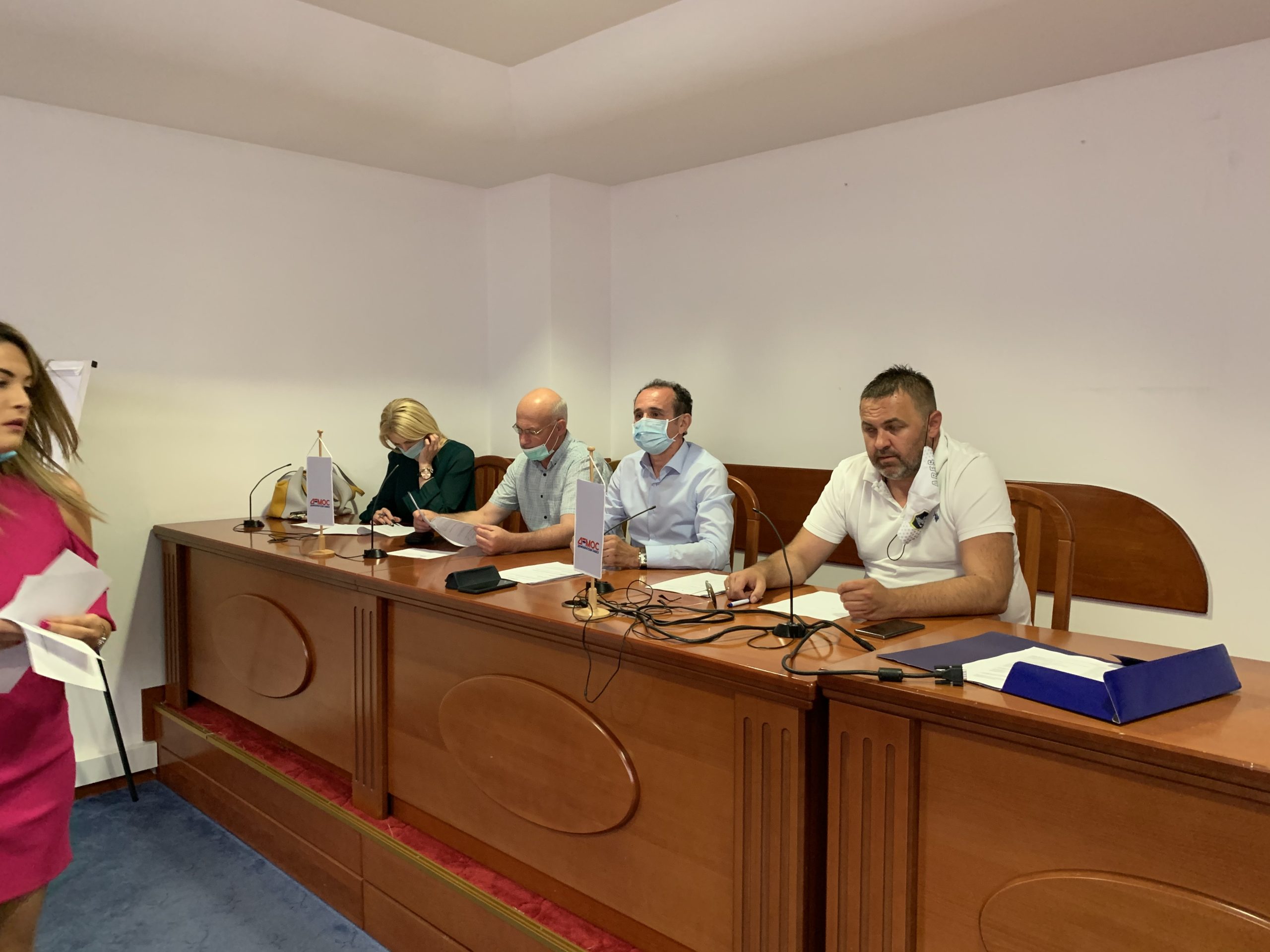 СЈЕДНИЦА ГРАДСКОГ ИЗБОРНОГ ШТАБА